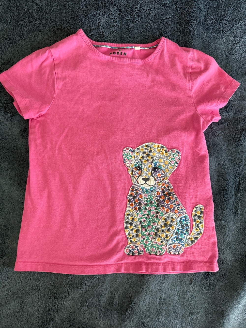 Mini Boden Pink Tee with Floral Leopard appliqué
